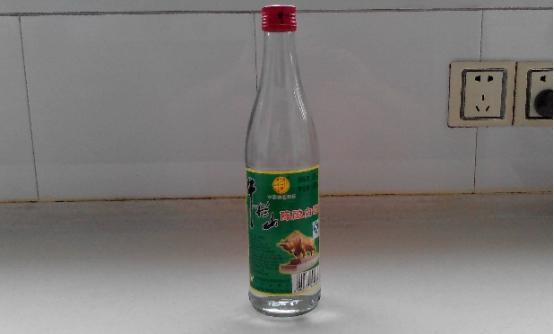 一担粮二锅头怎么开盖(永丰二锅头和一担粮是一家吗)
