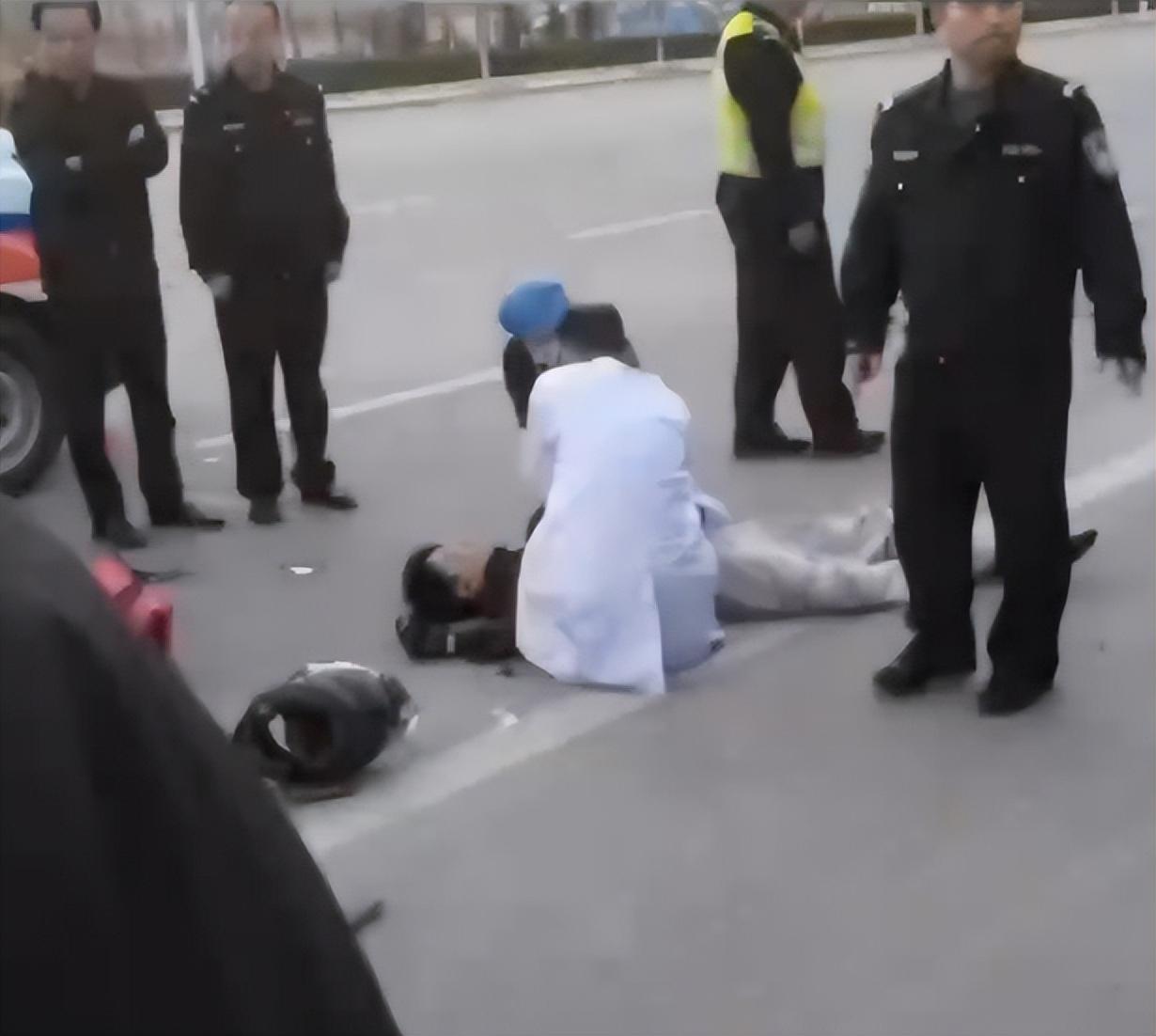 宁夏网红马若松骑摩托车车祸,官方否认马若松飙车身亡传闻